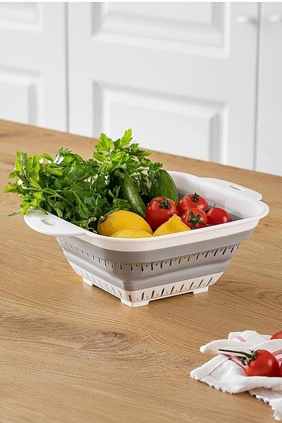Pikas Foldable Square Strainer