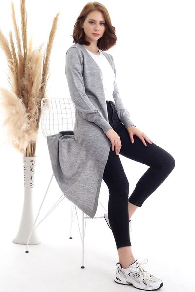 Devinka Women's Gray Long Knitwear Cardigan