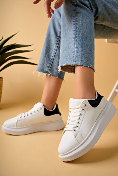 Luis Toronto LT101 موديل حذاء رياضي نسائي باللونين الأبيض والأسود