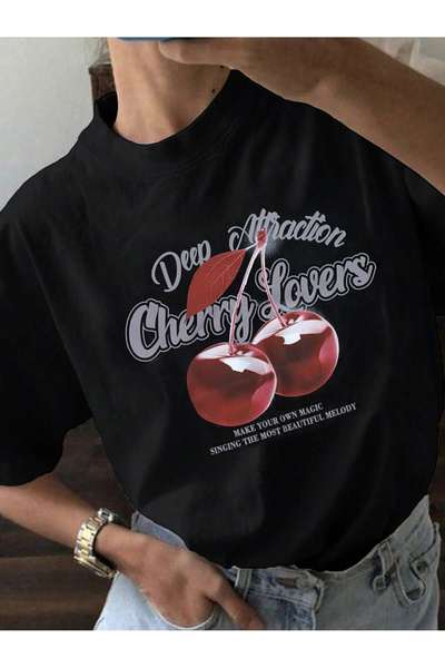 Bengi Clothing تي شيرت أسود كبير الحجم مطبوع بأكمام قصيرة من القطن العضوي