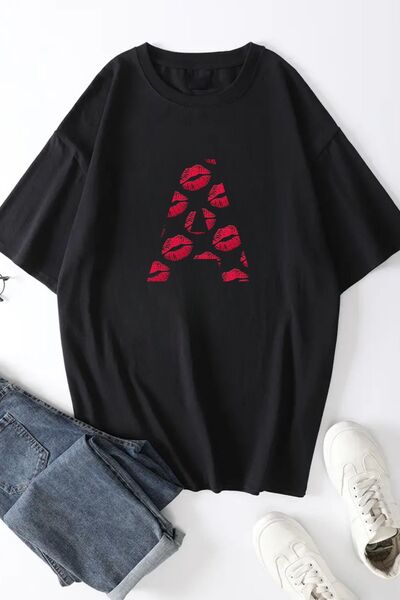 AEMİ Unisex Sevgiliye Öpücüklü Tişört Kişiye Özel Harf Baskılı %100 Pamuk Oversize T-shirt