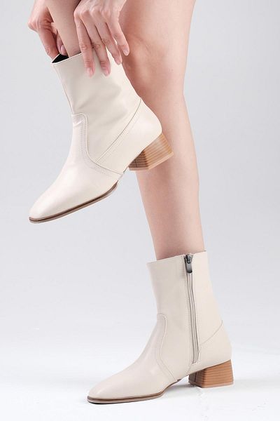Mio Gusto Callie Beige Women's Heeled Boots - Thin Fur Lined, Side Zipper, Blunt Toe