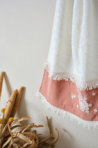 Nazik Home Linea Floral Patterned Towel (30 X 50 cm)