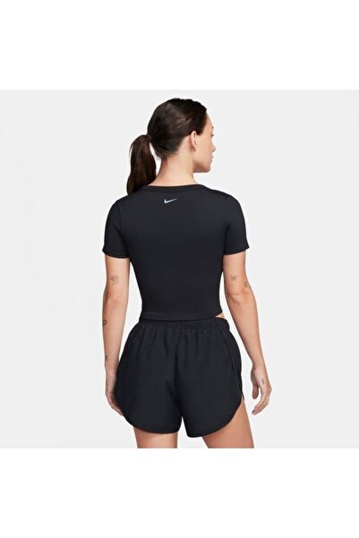 Nike One Fitted Dri-FIT Kısa Kollu Crop Kadın Tişört FN2804-010