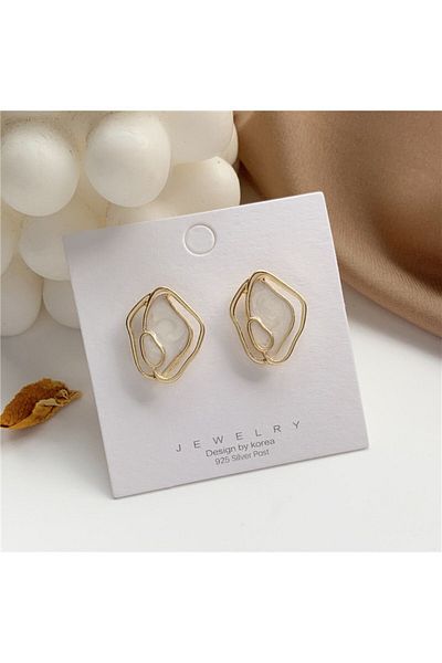 KYOLA DESİGN Pearlescent Asymmetric Earrings