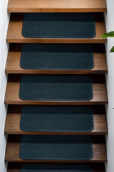 Stepmat Set of 16 Black Square Curl Economical Step and Stair Mat - New