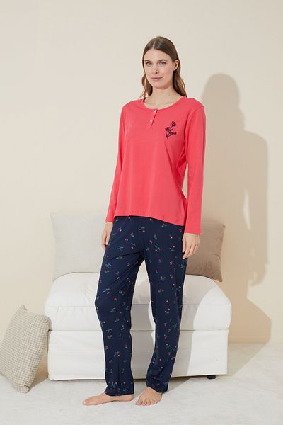 Siyah İnci Set de pijamale tricotate din bumbac cu nasturi brodate narcissi 24240100