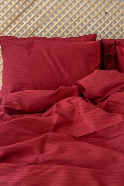 Tekstil Home Luxury Color Series Pruhované saténové elastické prostěradlo Sada Claret Red Barva 100x200