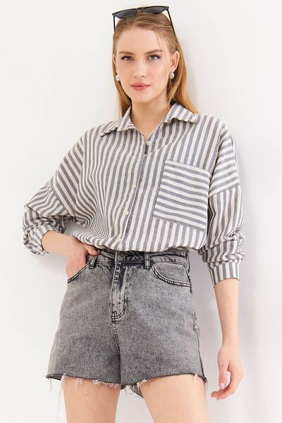 armonika Crna prugasta plisirana oversize košulja - dugi rukavi i džepovi ARM...