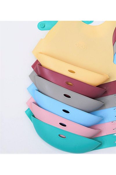 OiOi Green Silicone Baby Bib - 6 Months (6 months)