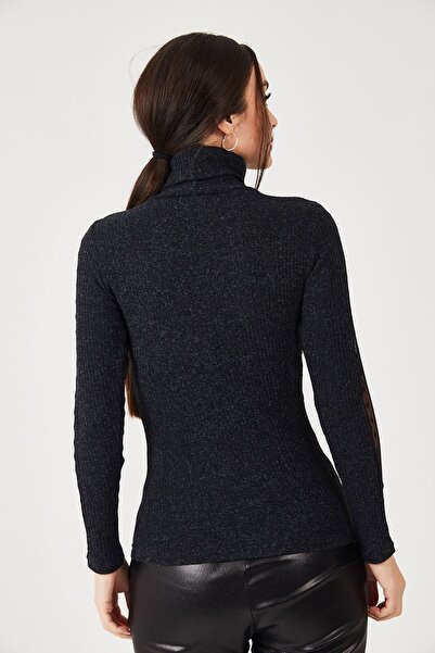 armonika Dámský černý krajkový svetr s rukávem u krku ARM-21K001056