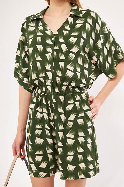 armonika Damen Khaki Tria Jumpsuit Hemdkragen Tasche gemustert kurz ARM-24Y001023