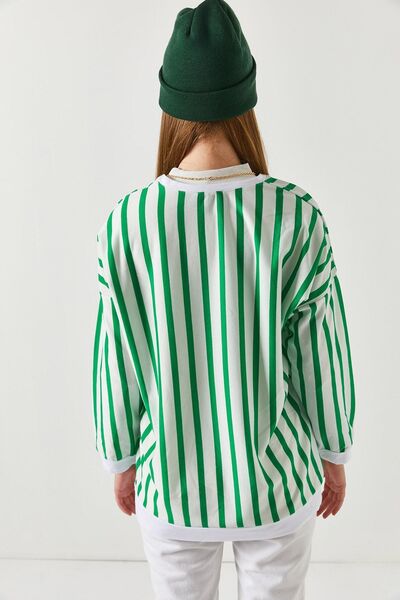 armonika Dámská zelená mikina oversize s kulatým límečkem a kulatým límcem ARM-22Y001191