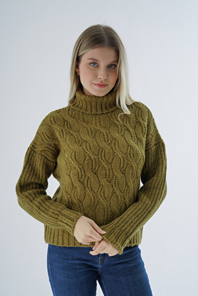 Trist Star Оливковий колір Oversize светр з рибальським коміром - Селонік з п...