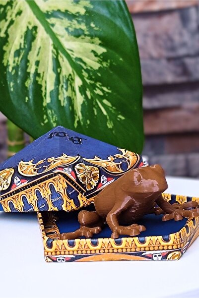 Piyo Design Harry Potter Çikolata Kurbağa Figürü ve Kutusu – Büyücü Dünyasını...