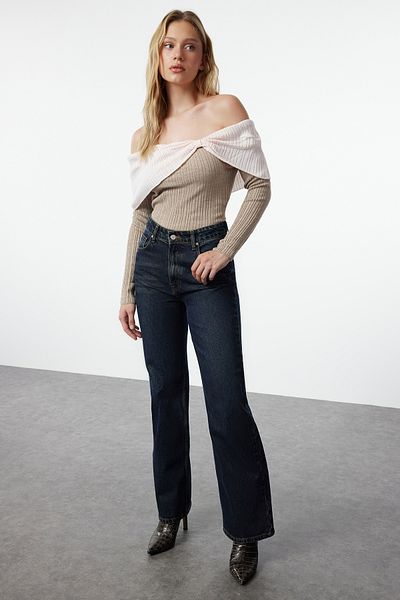 Trendyol Collection Pulover din tricot cu guler Carmen din nurcă TWOAW25KZ00170