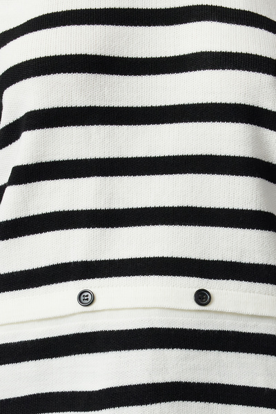 Trendyol Collection Funkcjonalny sweter w paski w kolorze ecru z guzikami - TWOAW25KZ00223