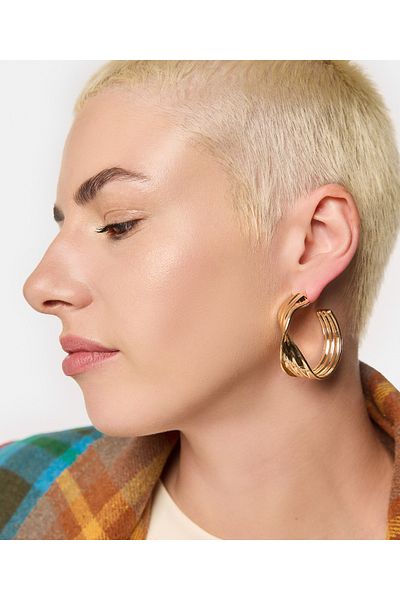 Twist Amorphous Hoop Earrings - Stylish and Useful