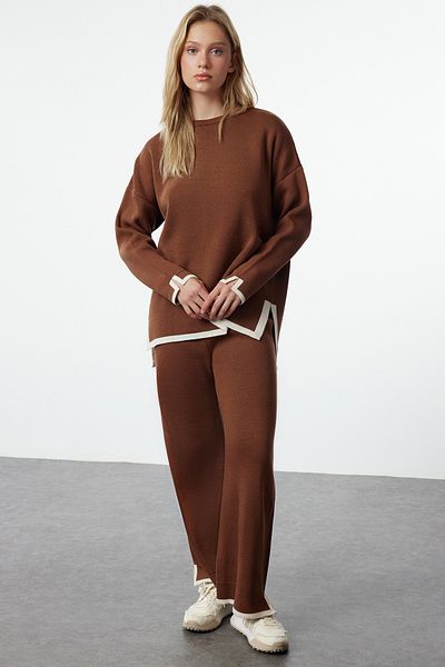 Trendyol Collection Camel Colored Wide Fit - Contrast Knitwear Set TWOAW24AU00062