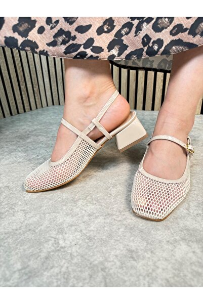 İmerShoes Günlük Kadın Bej Babet Fileli Küt Burunlu Alçak Topuklu Bantlı Ayarlanabilir Toka Tırtıklı Taban 307