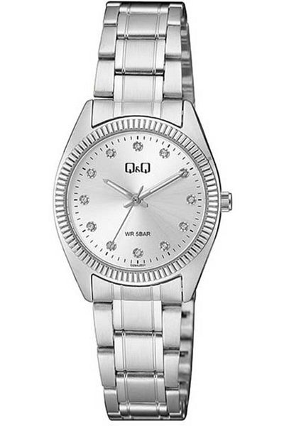 Q&Q Women's Wristwatch - Stylish and Functional Design