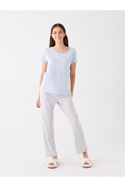 LC Waikiki Set de pijamale pentru damă cu mânecă lungă, cu model, cu gâtul rotund