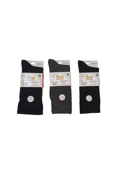 First Women's Black Seamless Candy 3 Pairs Socks
