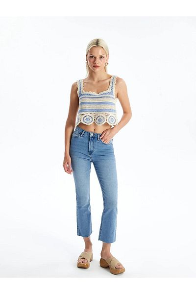 LC Waikiki Γυναικείο Crop LCW Vision με τετράγωνο γιακά και αυτοσχεδιασμένο