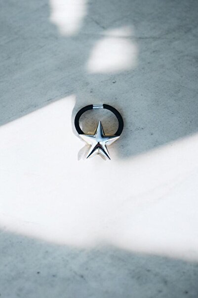 AYMETA Жіноча срібна металева гумова шпилька