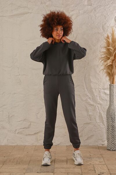 CrazyShopping Γυναικεία αθλητική φόρμα - 3 κλωστές, τσέπες και κουκούλα