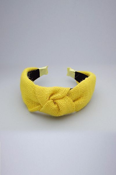 Modex Yellow Wicker Crown