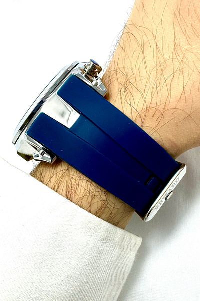 Reward Vip Men's Wristwatch - Rw-M-1 Model