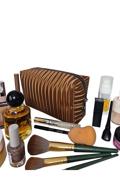 Gloria Large Size HARE Patterned Makeup Bag