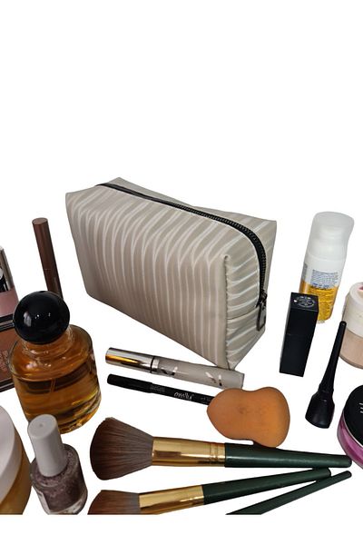 Gloria Large Size HARE Patterned Makeup Bag