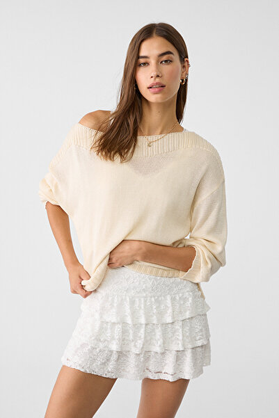 Stradivarius Dökümlü dantel şort etek