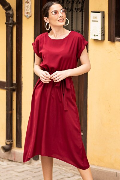 armonika Γυναικείο φόρεμα με στρογγυλή λαιμόκοψη σε μπορντό δέσιμο στη μέση ARM-19Y 001028