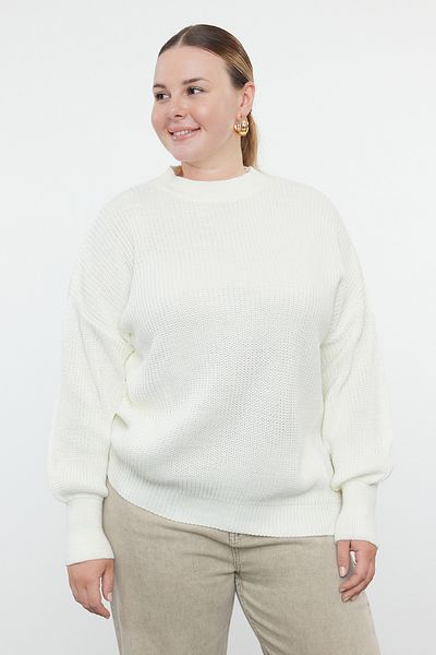 Trendyol Curve Crew Neck Ecru Knitwear Sweater - TBBAW25AN00022