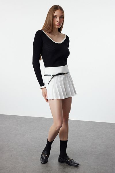 Trendyol Collection Pulover negru subțire, bloc de culoare - TWOAW25KZ00242