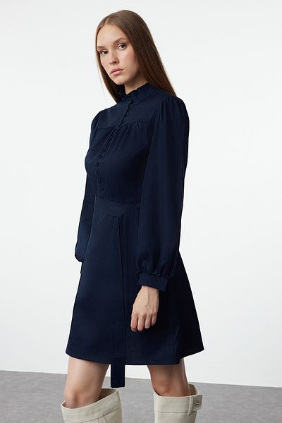 Trendyol Collection Sötétkék magas galléros szőtt ruha TWOAW22EL1346