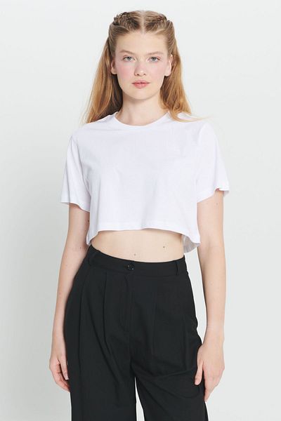 AC&Co / Altınyıldız Classics Μπλουζάκι White Crew Neck Crop - 100% βαμβάκι, κανονική εφαρμογή