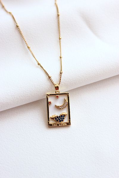 Dazzlecave Stainless 316L Steel Necklace - The Moon Tarot Card - Anti-Allergic and Non-Tarnish