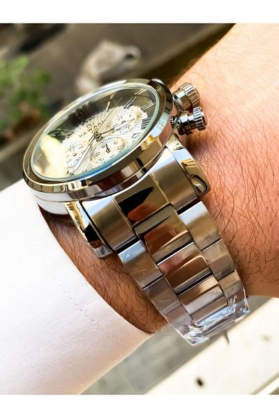 Reward Men's Sports Black Wristwatch