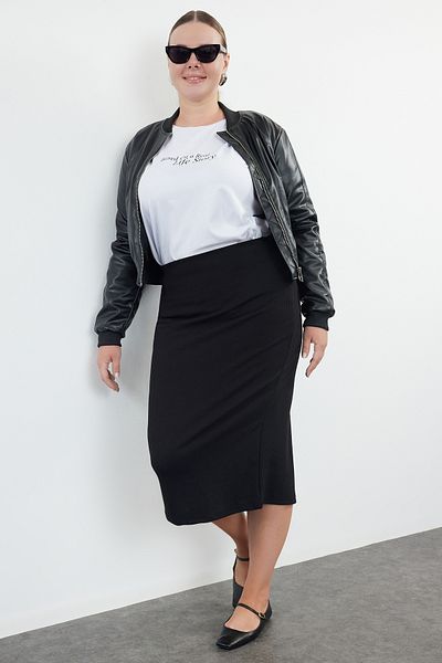 Trendyol Curve Μαύρη Μίντι Μολύβι Πλεκτή Φούστα Plus Size TBBAW25AZ00005