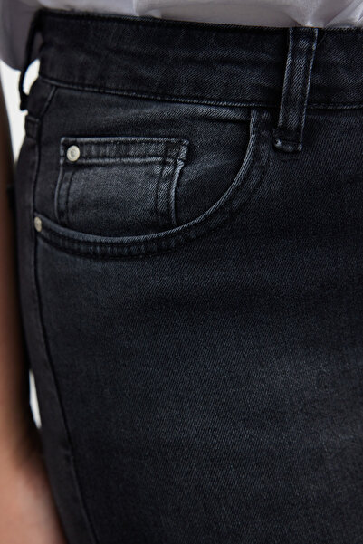 Trendyol Curve Antracit magas derekú komfort farmernadrág flare fit TBBAW25CJ00009