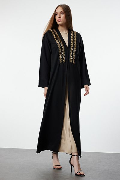 Trendyol Modest Black Stone Embroideed Woven - Cap, Ferace and Abaya TCTAW25KF00009