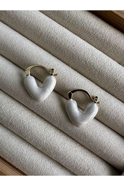 ringbox Heart Earrings - White Pearlescent