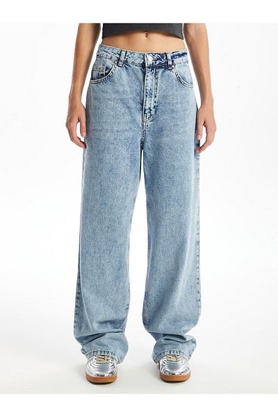 LC Waikiki Pantaloni de damă XSIDE Wideleg cu talie înaltă