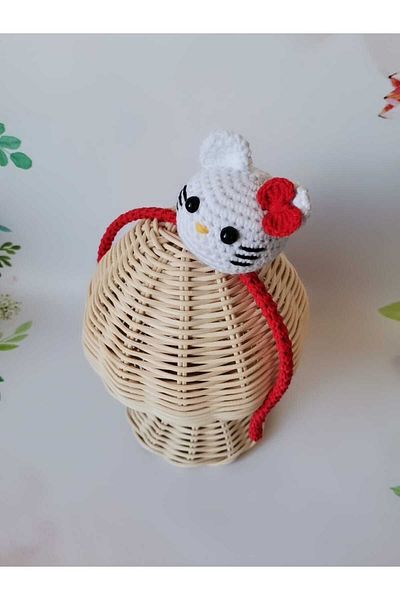 Kadın Girişimciler Atölyesi Короната на Hello Kitty