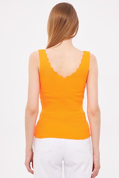 armonika Neon Orange Zigzag V-Neck Women's Camisole Blouse - ARM-23Y069004