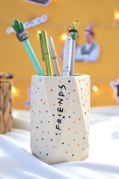 Bi' Dolu Dükkan Friends Geometrik Kalemlik Organizer - Vanilya Rengi